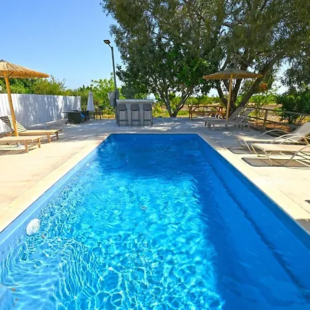 The Spot Glamping דירה פרוטאראס