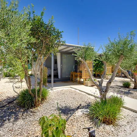 The Spot Glamping Πρωταράς