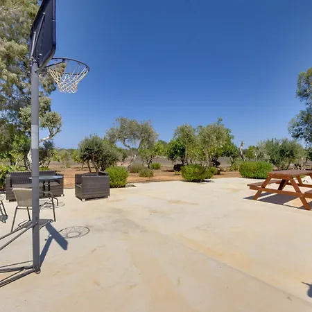 Кемпинг The Spot Glamping Protaras Паралимни